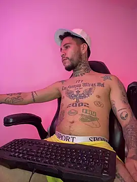 Junihn0 online show from 12/02/25, 06:41