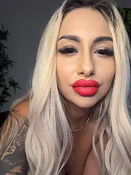 GoldenAmber online show from 11/29/25, 07:06