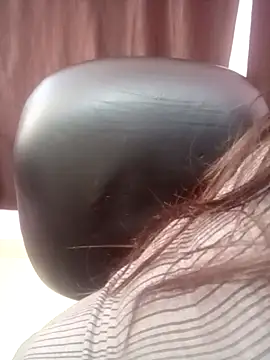 Snapshot of Cute-Anamika50 chatting on 02/12/25, 10:14 Cute-Anamika50 online show from 02/12/25, 10:14