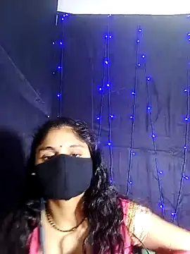 Snapshot of Cute-Aadhvita chatting on 03/10/25, 09:29 Cute-Aadhvita online show from 03/10/25, 09:29