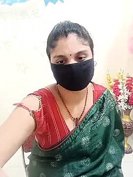 Snapshot of Cute-Aadhvita chatting on 10/06/25, 09:07 Cute-Aadhvita online show from 10/06/25, 09:07