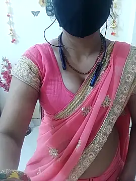 Snapshot of Cute-Aadhvita chatting on 10/18/25, 10:05 Cute-Aadhvita online show from 10/18/25, 10:05