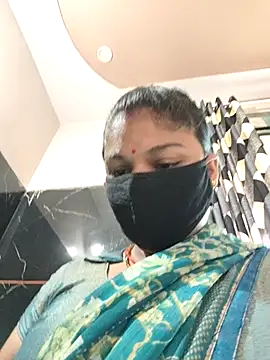 Cute-Aadhvita online show from 07/18/26, 03:44