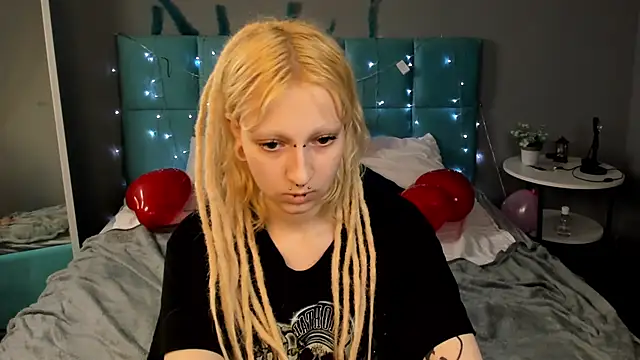 Lexy-Woorhez online show from 02/13/25, 01:26