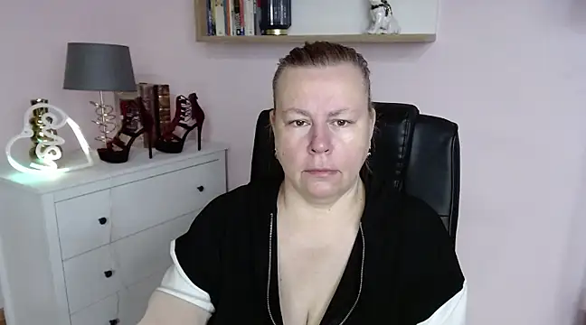 Snapshot of NancyCREAM chatting on 02/23/25, 07:33 NancyCREAM online show from 02/23/25, 07:33