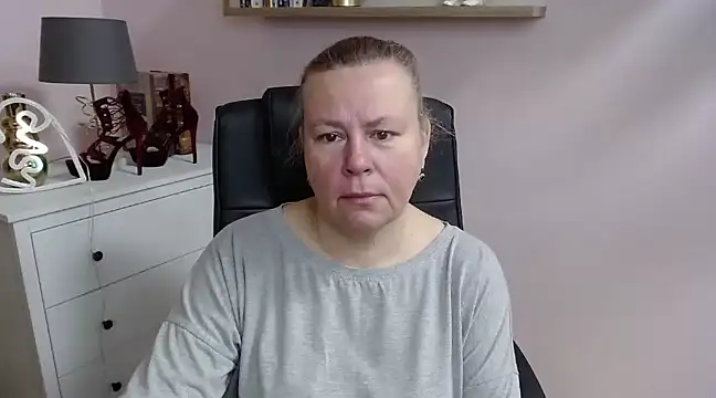 Snapshot of NancyCREAM chatting on 03/07/25, 05:29 NancyCREAM online show from 03/07/25, 05:29