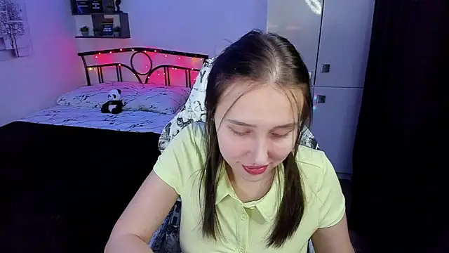 LinaTruly online show from 11/13/25, 10:30