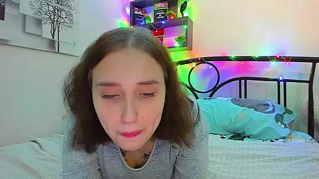 LinaTruly online show from 03/28/26, 10:31