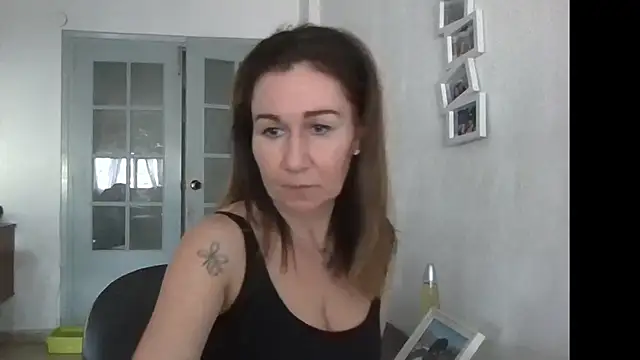 TamaraSweetxo online show from 03/12/26, 04:46