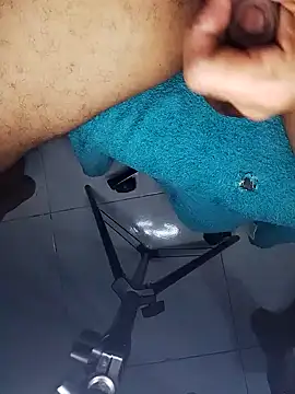 Snapshot of Penis58 chatting on 01/01/25, 06:06 Penis58 online show from 01/01/25, 06:06