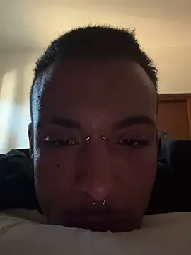 Snapshot of FTM98xxx chatting on 01/24/25, 01:47 FTM98xxx online show from 01/24/25, 01:47