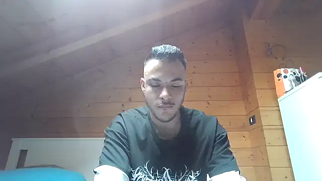 Snapshot of FTM98xxx chatting on 02/27/26, 09:20 FTM98xxx online show from 02/27/26, 09:20