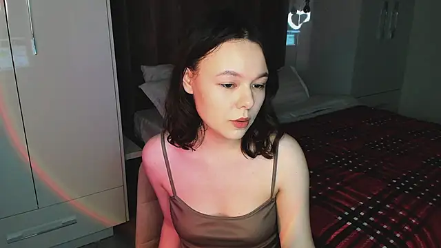 Snapshot of LovelyJane chatting on 12/13/24, 04:05 LovelyJane online show from 12/13/24, 04:05