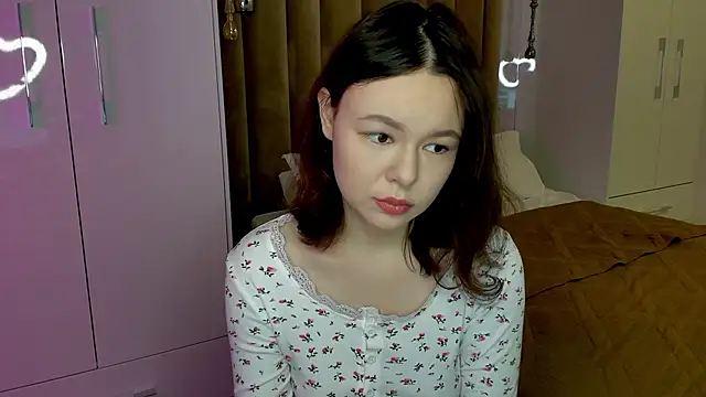 Snapshot of LovelyJane chatting on 01/08/25, 07:03 LovelyJane online show from 01/08/25, 07:03