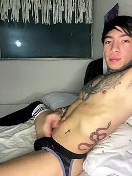 Snapshot of matias_son chatting on 01/14/26, 11:31 matias son online show from 01/14/26, 11:31