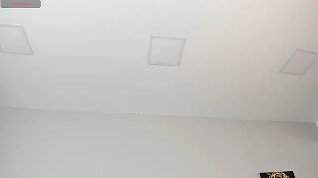 Snapshot of Robin_Rief chatting on 11/15/25, 03:26 Robin Rief online show from 11/15/25, 03:26