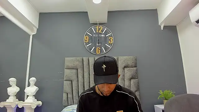 Robin Rief online show from 05/09/26, 07:30