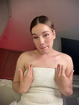 NicoleCut online show from 07/25/26, 11:46