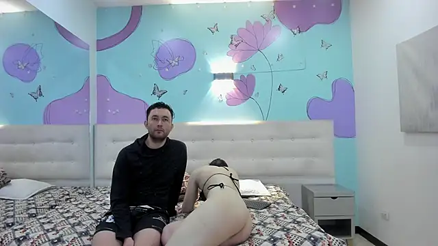 Snapshot of JeremmyAndStacy chatting on 02/28/25, 12:52 JeremmyAndStacy online show from 02/28/25, 12:52