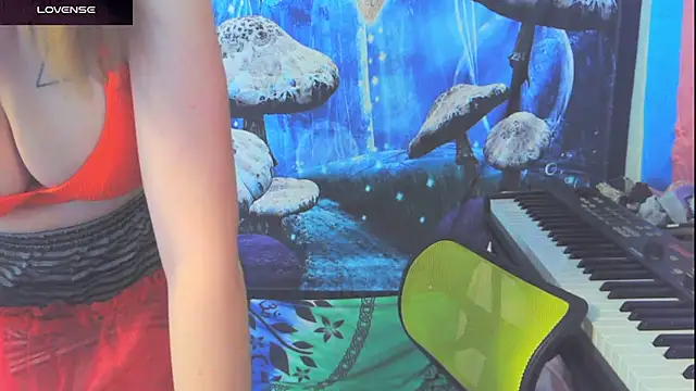  hellostormy  online show from 04/14/26, 06:25