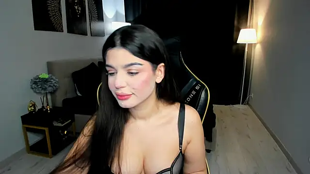 Snapshot of AlluringAriel chatting on 02/08/26, 07:17 AlluringAriel online show from 02/08/26, 07:17