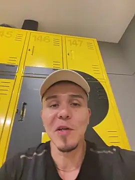 adam-rivera online show from 02/12/25, 07:02