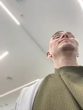 adam-rivera online show from 09/21/25, 03:57