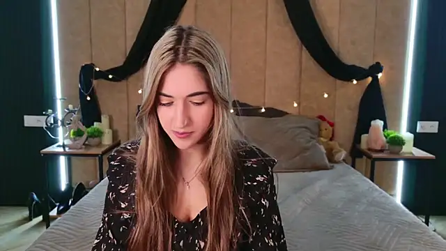 Teresa Stane online show from 03/13/25, 05:11