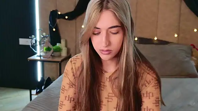 Teresa Stane online show from 03/14/25, 08:53