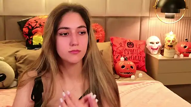 Teresa Stane online show from 10/24/25, 05:48