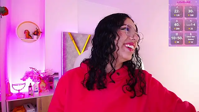 Snapshot of Aurora_Brownn chatting on 01/25/25, 04:02 Aurora Brownn online show from 01/25/25, 04:02