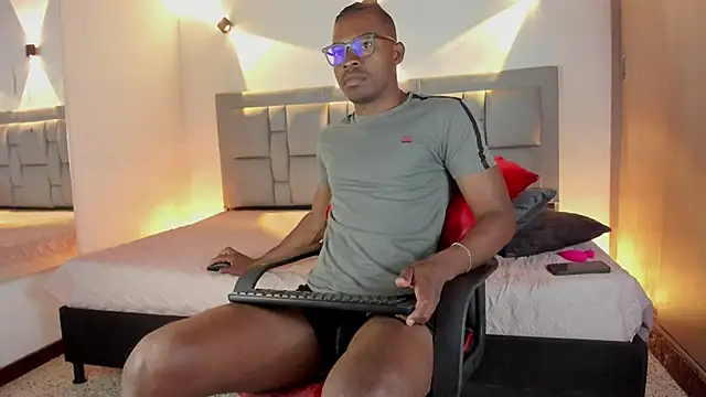 JEFFREY COTTOM online show from 02/08/25, 03:31