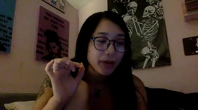 tokyobaby online show from 12/17/24, 06:35