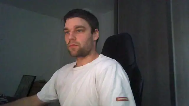 Snapshot of The_big_viking_ chatting on 01/11/25, 11:45 The big viking online show from 01/11/25, 11:45