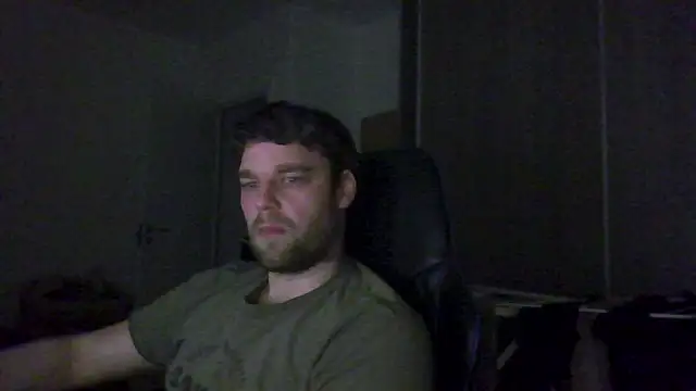 Snapshot of The_big_viking_ chatting on 02/13/26, 08:38 The big viking online show from 02/13/26, 08:38