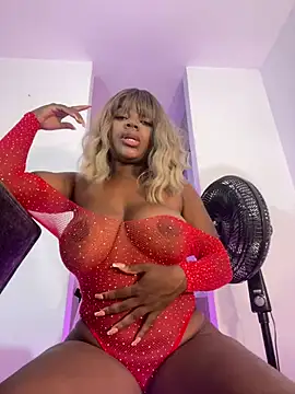 Snapshot of mia-brit chatting on 03/11/25, 06:52 mia-brit online show from 03/11/25, 06:52