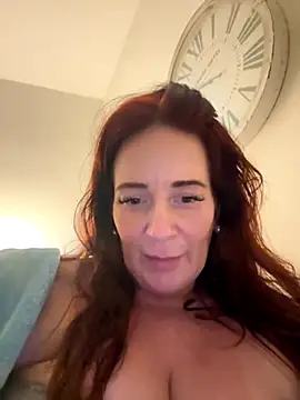 Snapshot of Engel_mia chatting on 10/03/25, 09:56 Engel mia online show from 10/03/25, 09:56