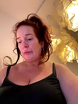 Engel mia online show from 11/28/25, 07:33