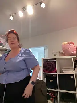 Engel mia online show from 03/03/26, 11:05