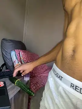 Snapshot of fathomless chatting on 12/13/24, 10:08 fathomless online show from 12/13/24, 10:08