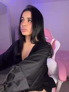 Emily-14 online show from 03/18/26, 04:26