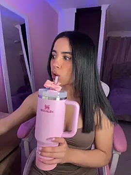 Emily-14 online show from 05/13/26, 04:10