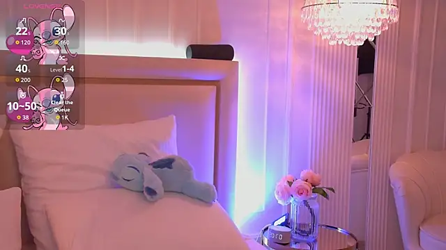 Snapshot of DorisHell chatting on 11/23/25, 03:06 DorisHell online show from 11/23/25, 03:06