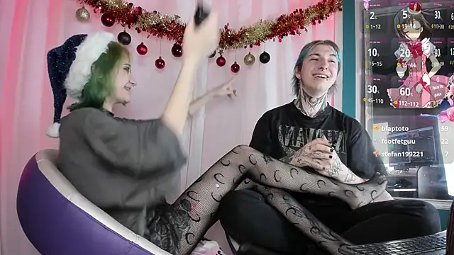 Snapshot of Milten-Trish chatting on 12/23/24, 10:44 Milten-Trish online show from 12/23/24, 10:44