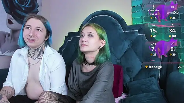 Snapshot of Milten-Trish chatting on 02/04/25, 04:05 Milten-Trish online show from 02/04/25, 04:05