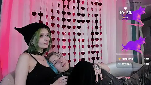 Snapshot of Milten-Trish chatting on 02/21/25, 10:04 Milten-Trish online show from 02/21/25, 10:04