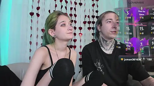 Snapshot of Milten-Trish chatting on 03/10/25, 03:45 Milten-Trish online show from 03/10/25, 03:45