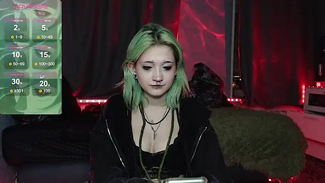 Snapshot of Milten-Trish chatting on 11/16/25, 05:18 Milten-Trish online show from 11/16/25, 05:18