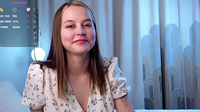 Snapshot of FalineDowlen chatting on 12/18/24, 01:26 FalineDowlen online show from 12/18/24, 01:26