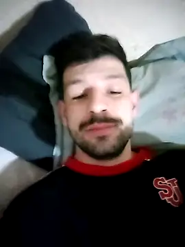 Snapshot of jolesin chatting on 12/23/24, 01:40 jolesin online show from 12/23/24, 01:40